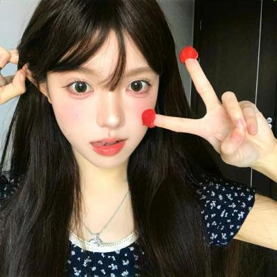白色,红色与...